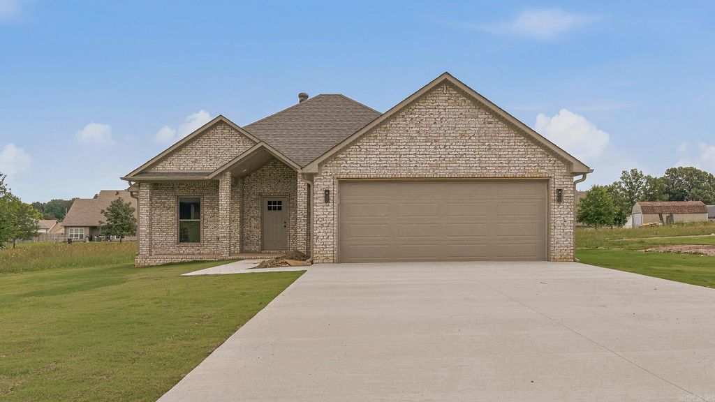 146 Raymond Drive, Paragould, AR 72450