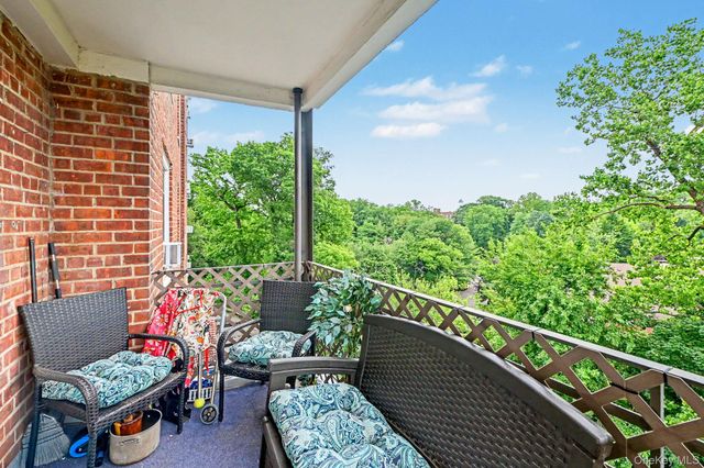 1304 Midland Avenue C48, Yonkers, NY 10704
