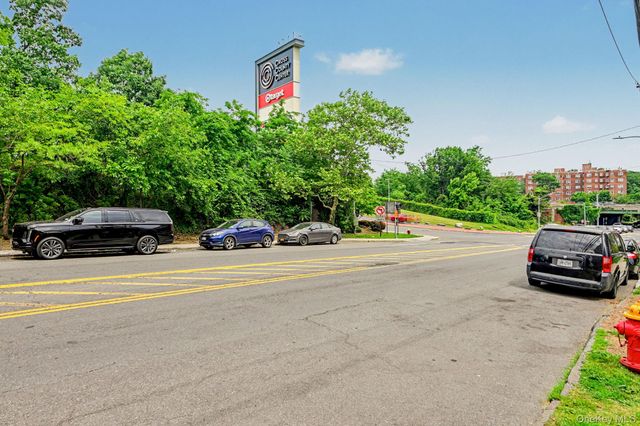 1304 Midland Avenue C48, Yonkers, NY 10704