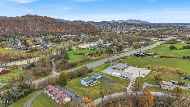 135 Minton Hollow Road, Elizabethton, TN 37643