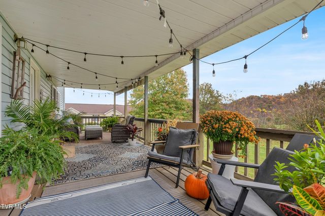 135 Minton Hollow Road, Elizabethton, TN 37643