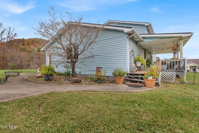 135 Minton Hollow Road, Elizabethton, TN 37643