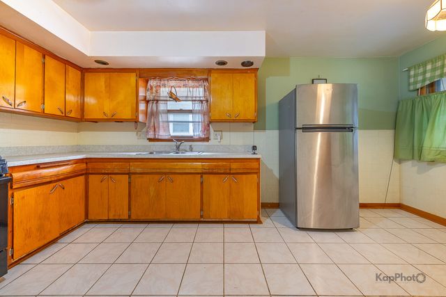15214 Evers Street, Dolton, IL 60419