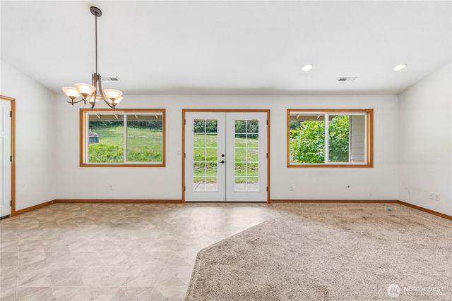 521 Bodine Rd, Kelso, WA 98626