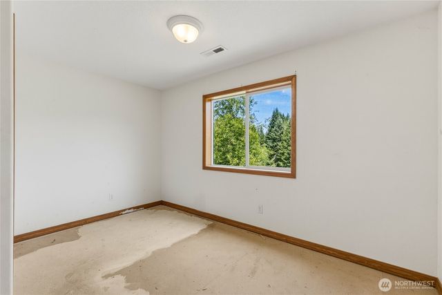 521 Bodine Rd, Kelso, WA 98626