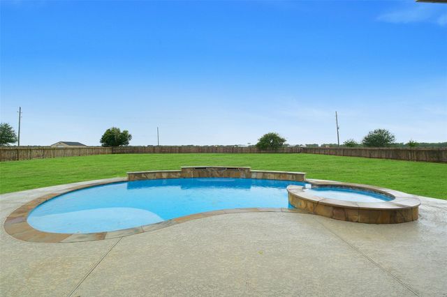 7518 Tejas Lakes Trail, Needville, TX 77461
