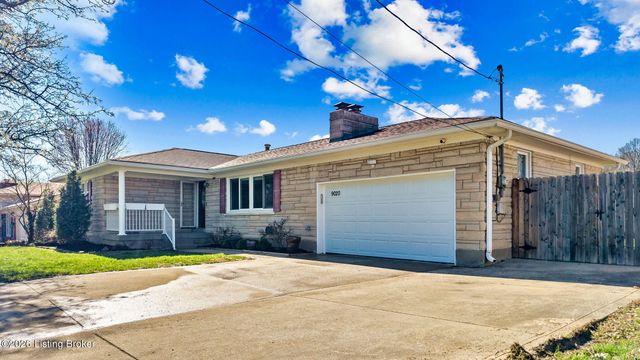 9020 Wooddale Dr, Louisville, KY 40272