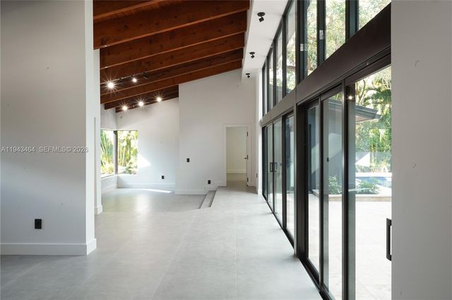 7765 SW 57th Ter, Miami, FL 33143