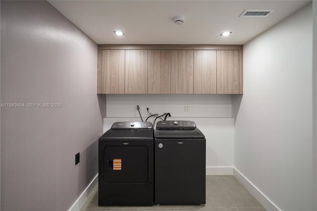 7765 SW 57th Ter, Miami, FL 33143