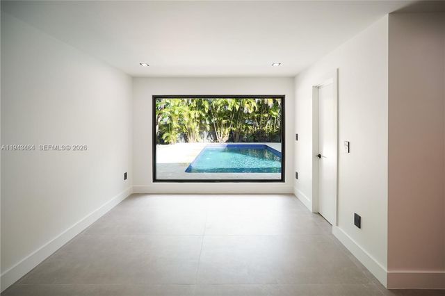 7765 SW 57th Ter, Miami, FL 33143