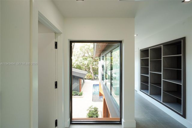 7765 SW 57th Ter, Miami, FL 33143