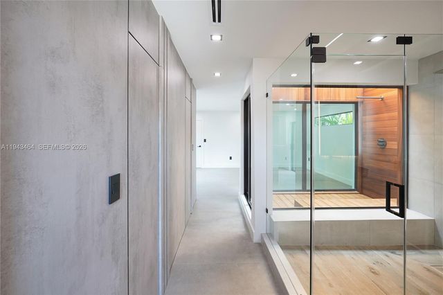 7765 SW 57th Ter, Miami, FL 33143