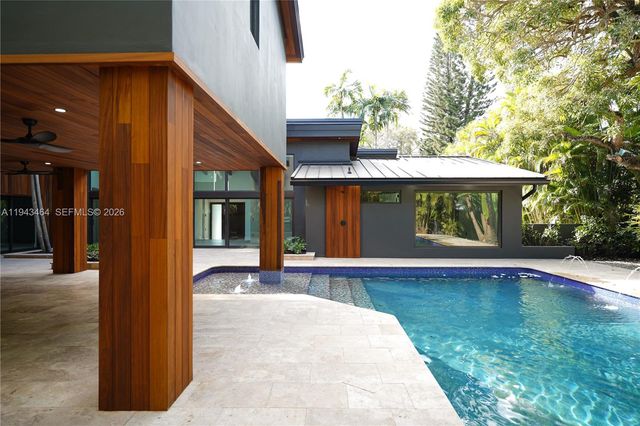 7765 SW 57th Ter, Miami, FL 33143