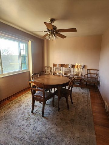 1586 Collier Ave, Heidelberg, PA 15106