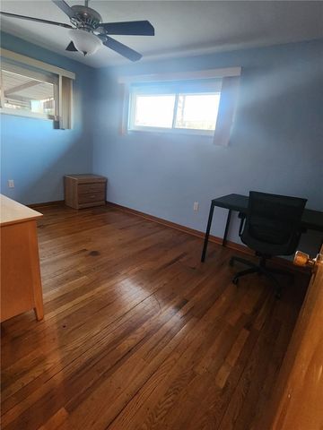 1586 Collier Ave, Heidelberg, PA 15106