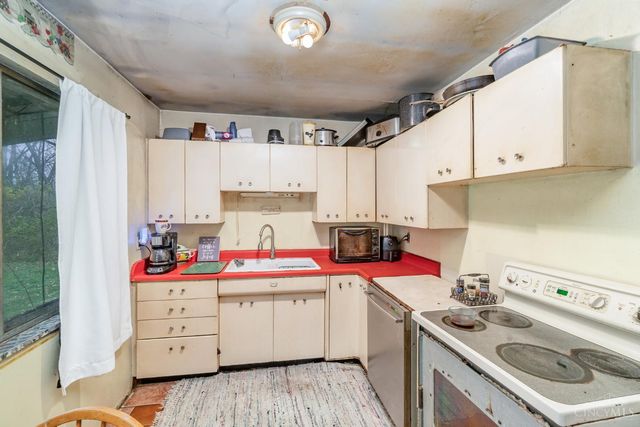 20623 Fayetteville Blanchester Road, Perry Twp, OH 45118