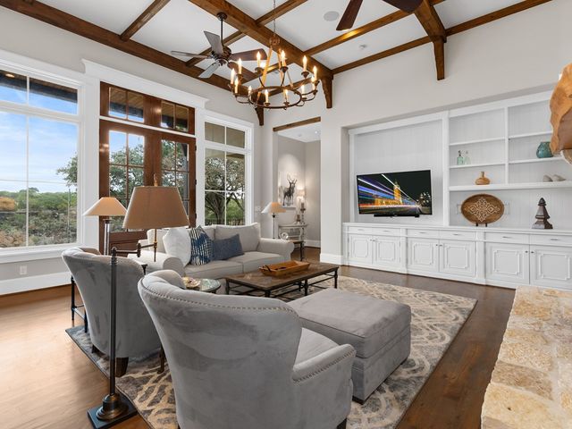 2939 Palomino Springs, Bandera, TX 78003