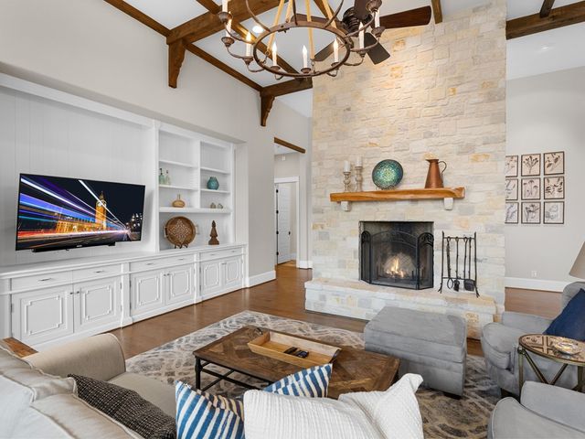 2939 Palomino Springs, Bandera, TX 78003