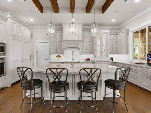 2939 Palomino Springs, Bandera, TX 78003