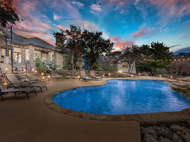 2939 Palomino Springs, Bandera, TX 78003