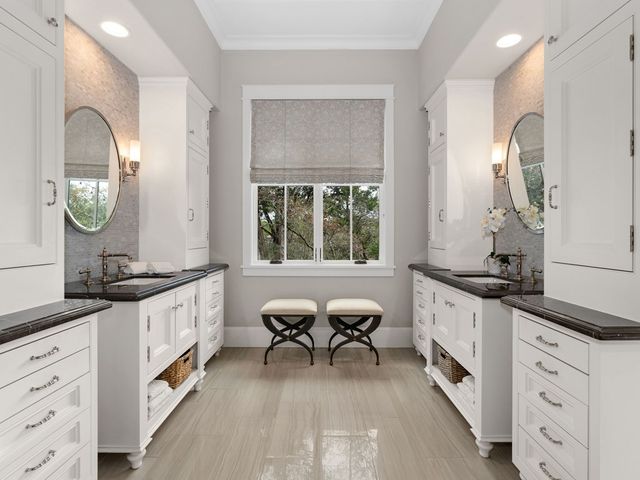 2939 Palomino Springs, Bandera, TX 78003