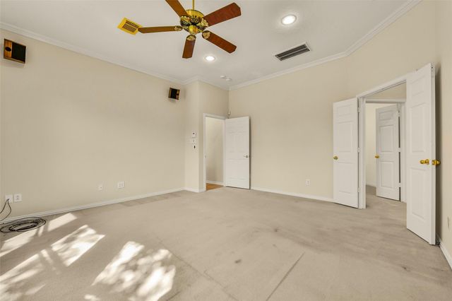 9902 Autumn Lake Trail, Pearland, TX 77584