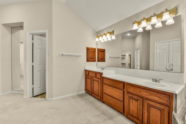 9902 Autumn Lake Trail, Pearland, TX 77584