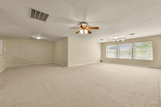 9902 Autumn Lake Trail, Pearland, TX 77584