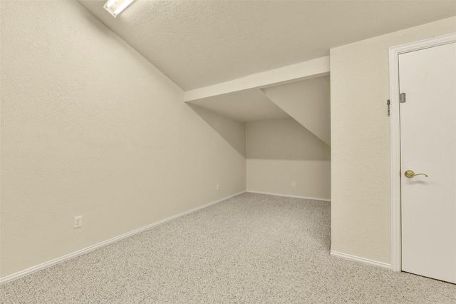 9902 Autumn Lake Trail, Pearland, TX 77584