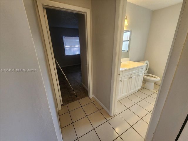 10967 NW 30th Pl A, Sunrise, FL 33322