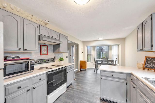 9160 Cobblechase Court, Colerain Twp, OH 45251