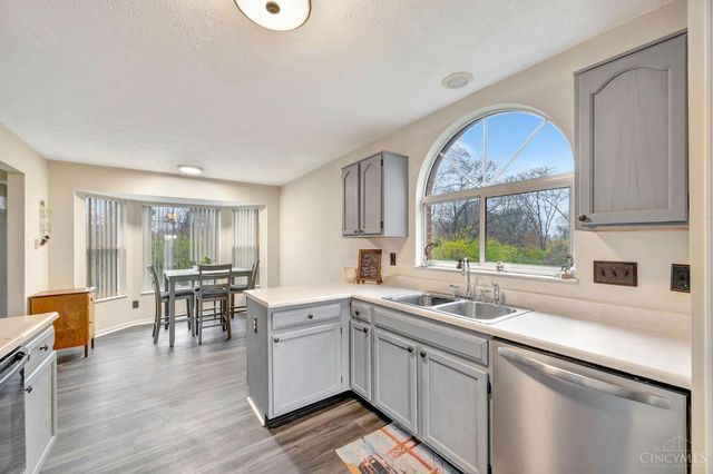 9160 Cobblechase Court, Colerain Twp, OH 45251