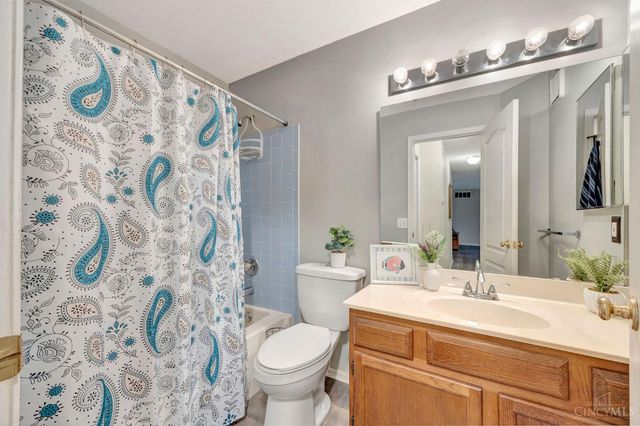 9160 Cobblechase Court, Colerain Twp, OH 45251