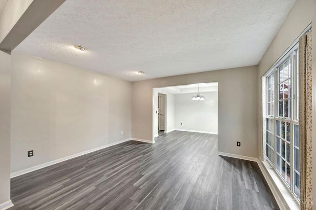 9160 Cobblechase Court, Colerain Twp, OH 45251