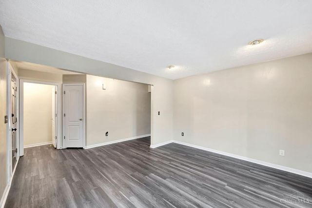 9160 Cobblechase Court, Colerain Twp, OH 45251