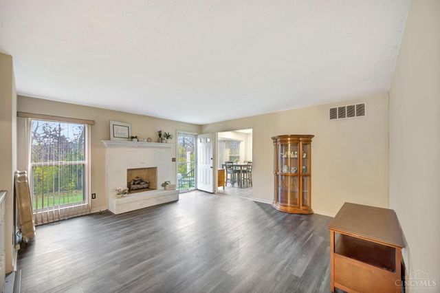 9160 Cobblechase Court, Colerain Twp, OH 45251