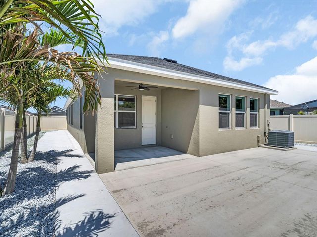 1461 N RIVER CIRCLE, Tarpon Springs, FL 34689