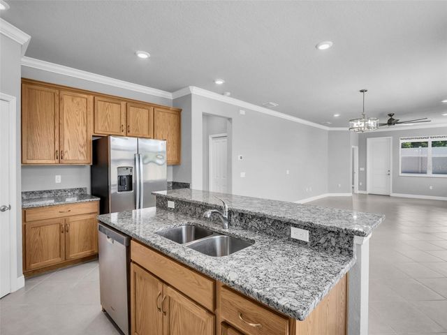 1461 N RIVER CIRCLE, Tarpon Springs, FL 34689
