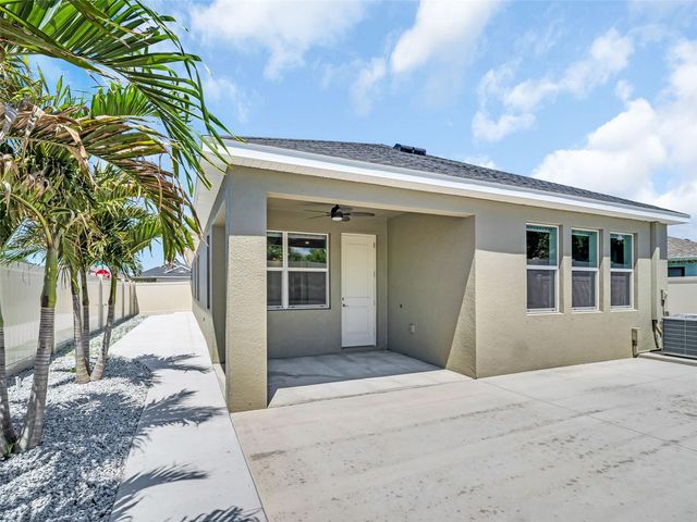1461 N RIVER CIRCLE, Tarpon Springs, FL 34689