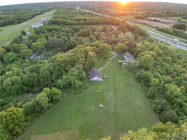 13600 County Road 7040, Rolla, MO 65401