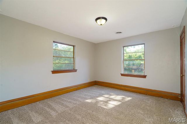 13600 County Road 7040, Rolla, MO 65401