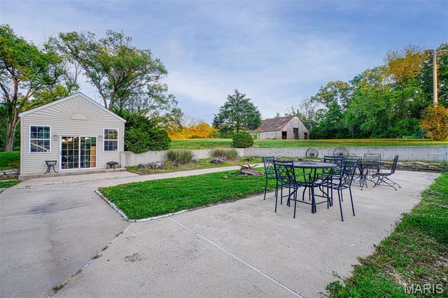 13600 County Road 7040, Rolla, MO 65401