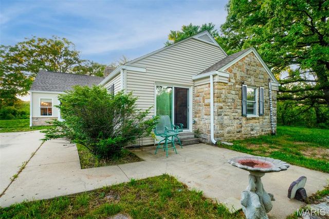 13600 County Road 7040, Rolla, MO 65401