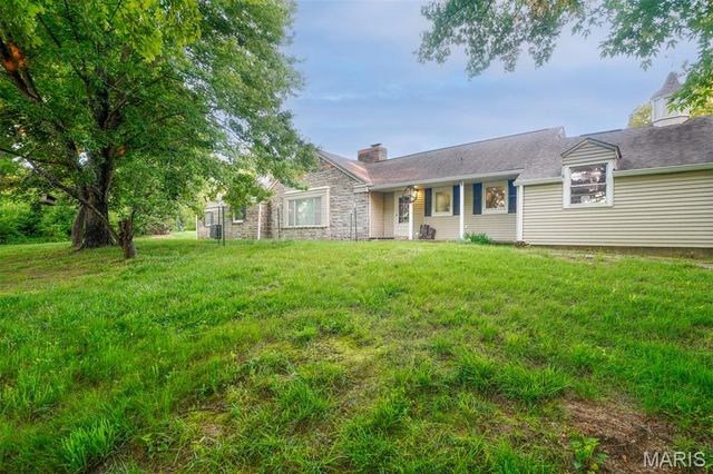 13600 County Road 7040, Rolla, MO 65401