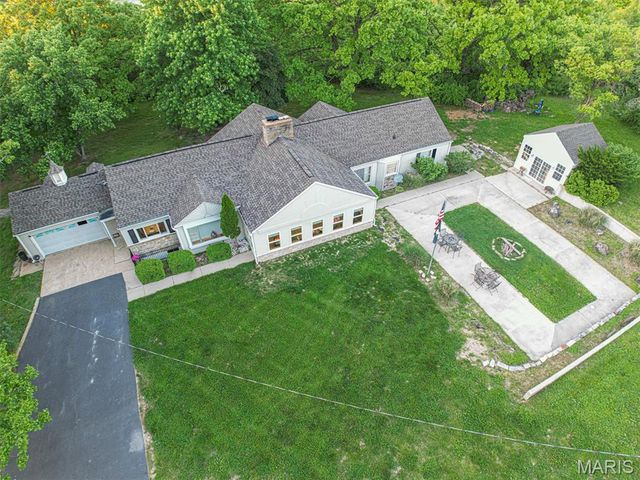 13600 County Road 7040, Rolla, MO 65401