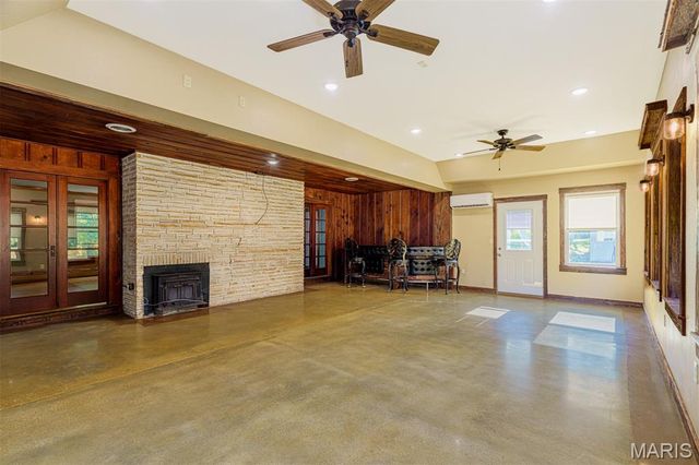 13600 County Road 7040, Rolla, MO 65401