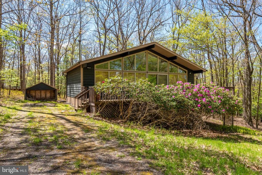 Image 2 of property listing at 365 RIDGE RD, Swanton, MD 21561