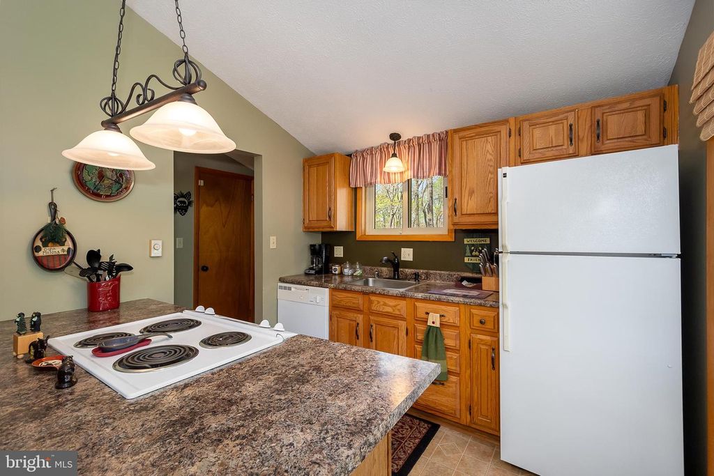 Image 22 of property listing at 365 RIDGE RD, Swanton, MD 21561