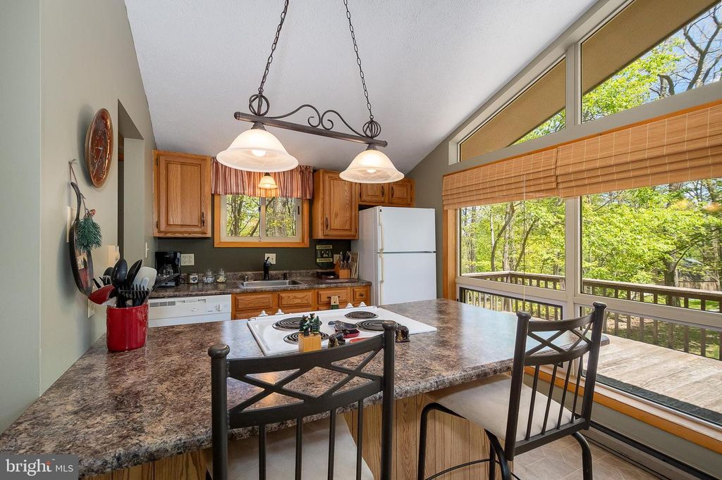 Image 5 of property listing at 365 RIDGE RD, Swanton, MD 21561