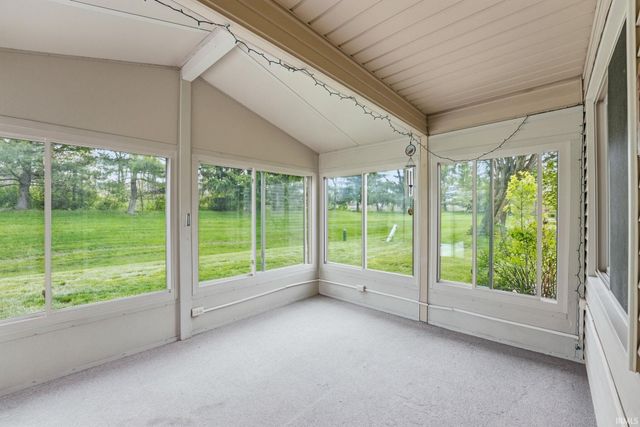2931 Wood Knoll Lane, Fort Wayne, IN 46804